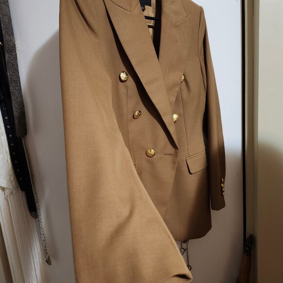 Tan Banana Republic Blazer Jacket with Gold Buttons - Picture 5 of 11